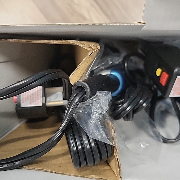 Babyliss PRO Nano Titanium Lightweight Ionic Hair Dryer & Folding Travel Dryer - Picture 4 of 6